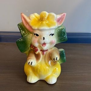 Vintage bunny planter with hat